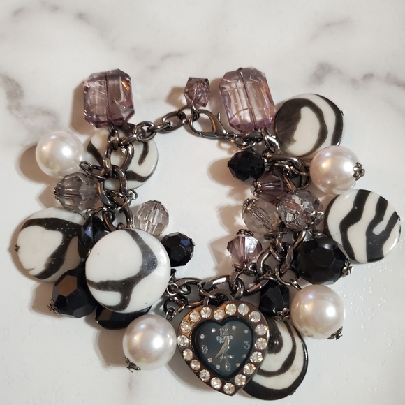 Retro Figaro Couture Charm Bracelet Heart Watch - Picture 6 of 16